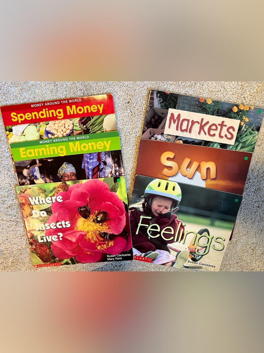 Scholastic Kids Non-Fiction Book Set